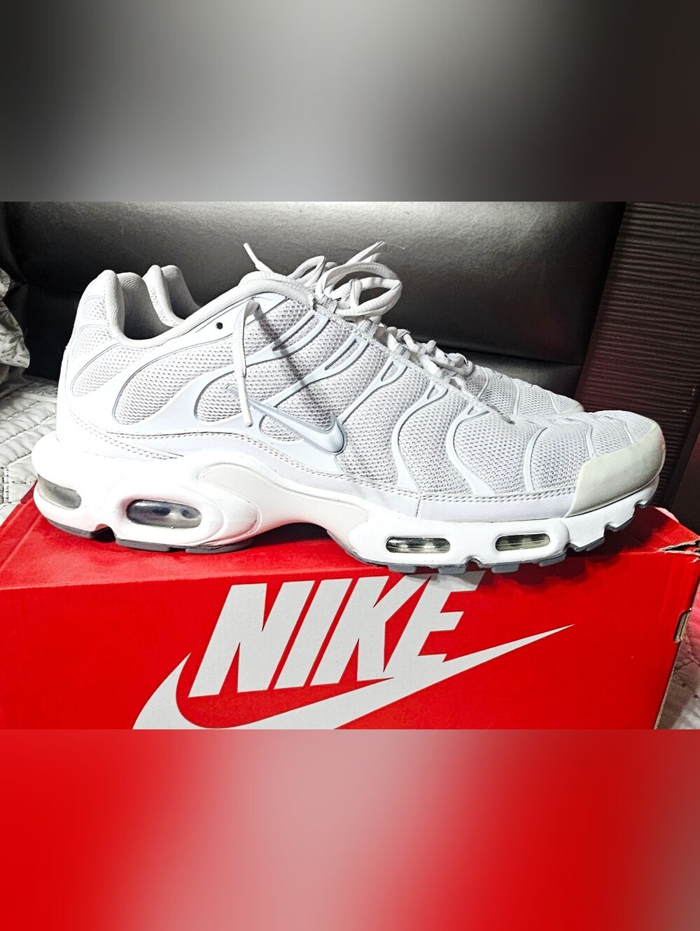 Nike Men's Air Max Plus TN Essential - White